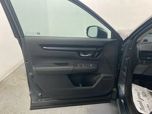 Used 2025 Honda CR-V EX-L image 21