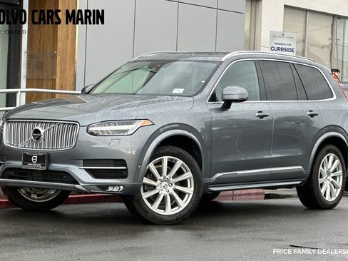Used 2017 Volvo XC90 T6 Inscription w/ Vision Package image 1