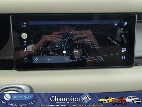 Used 2024 Land Rover Defender 110 X-Dynamic SE AWD/4WD image 10