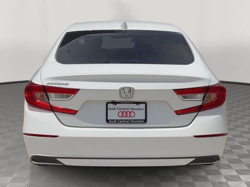 Used 2021 Honda Accord LX image 10
