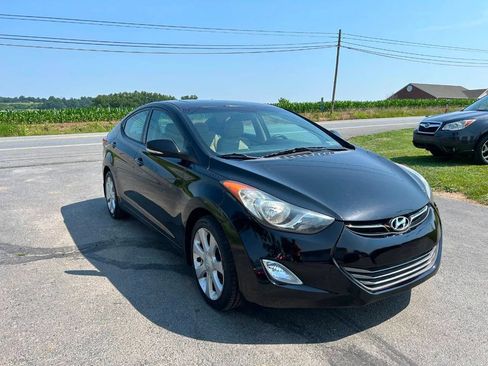 Used 2013 Hyundai Elantra Limited FWD image 4