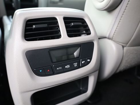 Used 2016 Honda Pilot EX-L image 15