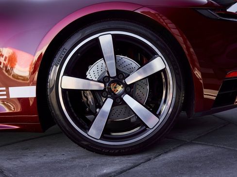 Used 2021 Porsche 911 Targa 4S image 13