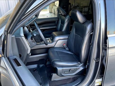 Used 2021 Ford Expedition Max XLT AWD/4WD image 25