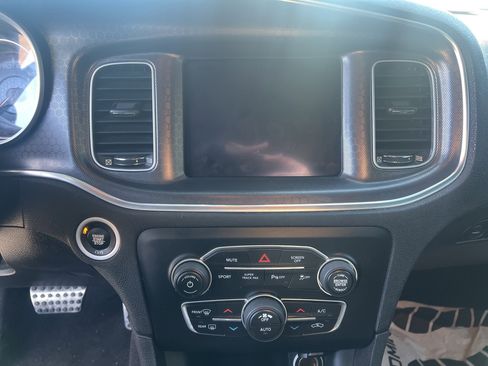 Used 2017 Dodge Charger R/T Scat Pack w/ Driver Confidence Group image 18