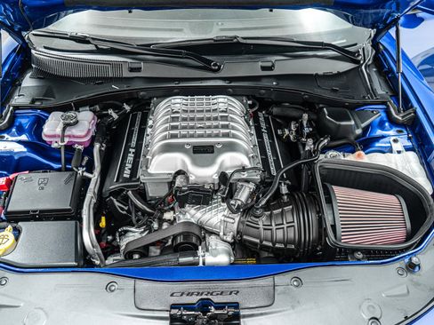 Used 2021 Dodge Charger SRT Hellcat image 12