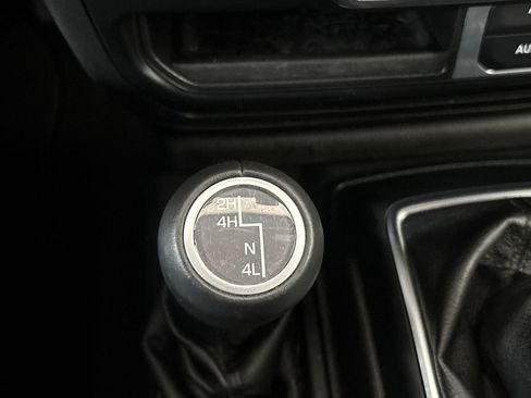 Used 2022 Jeep Wrangler Unlimited Sahara AWD/4WD image 60