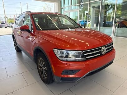 Used 2019 Volkswagen Tiguan SE w/ Panoramic Sunroof Package