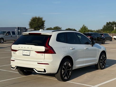 New 2026 Volvo XC60 T8 Plus w/ Protection Package Premier image 5