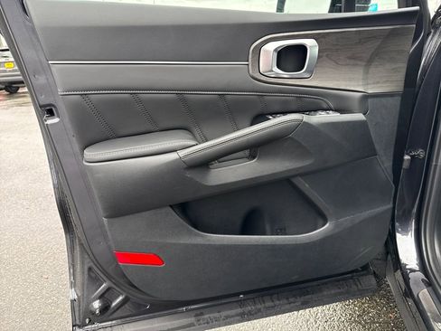 New 2025 Kia Sorento SX image 20