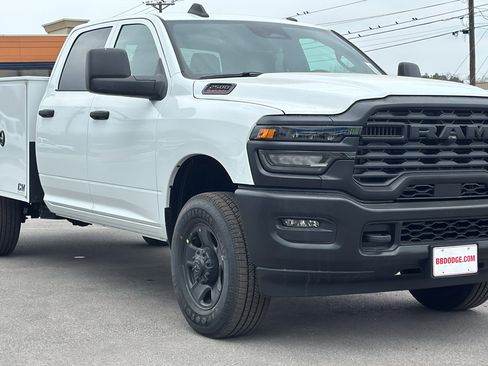 New 2026 RAM 2500 Tradesman w/ Commercial Features Package image 3