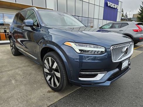 Certified 2023 Volvo XC90 T8 Ultimate w/ Protection Package Premier image 3