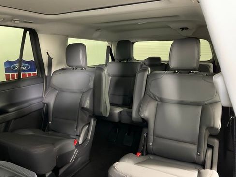 New 2025 Ford Expedition Max Active image 16