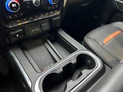 Used 2022 GMC Sierra 1500 AT4 image 35