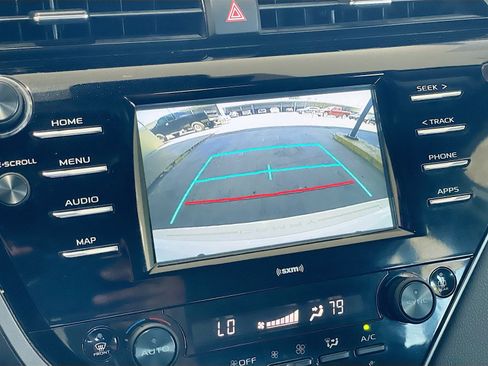 Used 2020 Toyota Camry LE w/ Carpet Mat Package FWD image 9