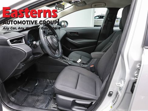 Used 2024 Toyota Corolla LE FWD image 13