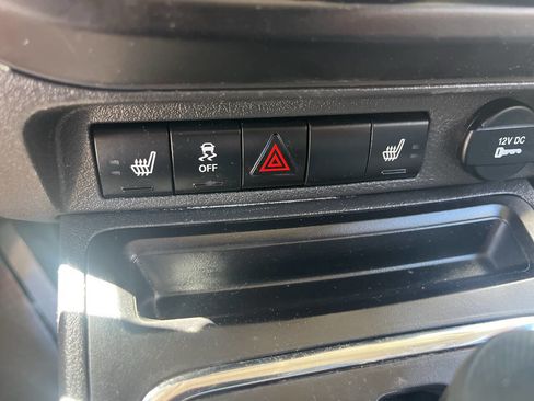 Used 2015 Jeep Patriot Latitude image 18