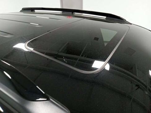 Used 2023 Honda Passport Elite image 11