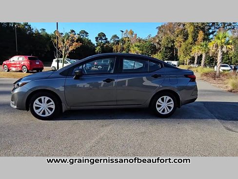 Used 2025 Nissan Versa S w/ Trunk Package image 23