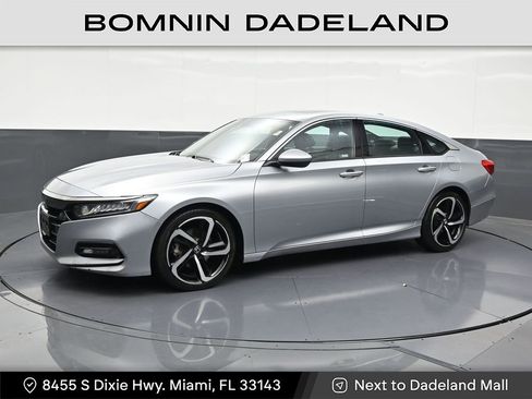 Used 2018 Honda Accord Sport image 1