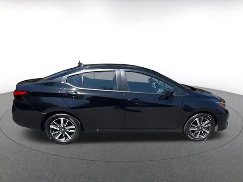 Used 2025 Nissan Versa SV FWD image 16
