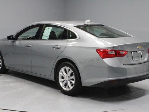 Used 2024 Chevrolet Malibu LT FWD image 11
