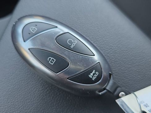 New 2026 Hyundai Elantra Sport FWD image 33