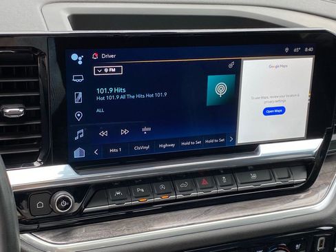 Used 2024 Chevrolet Silverado 1500 LTZ w/ LTZ Premium Package image 17