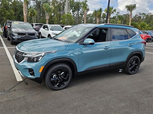 New 2026 Kia Seltos EX w/ EX Sunroof Package image 2