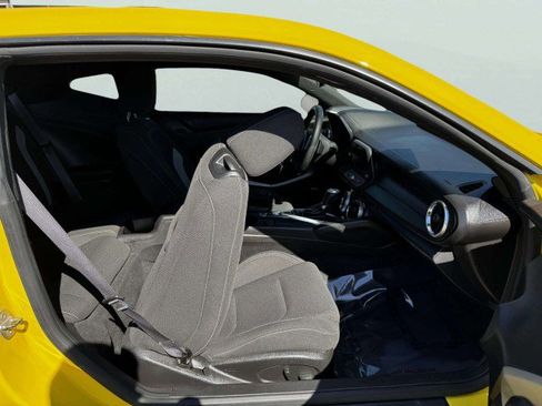 Used 2016 Chevrolet Camaro LT w/ RS Package image 41