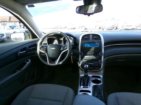 Used 2015 Chevrolet Malibu LS image 19