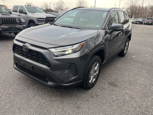 Used 2024 Toyota RAV4 XLE image 52