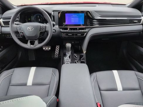 Certified 2026 Toyota Camry SE w/ Convenience Package FWD image 14