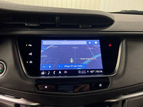 Certified 2026 Cadillac XT5 Premium Luxury w/ LPO, Floor Liner Package image 23