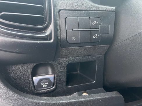 Used 2022 RAM ProMaster 3500 w/ Premium Convenience Group image 14