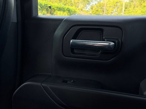 Used 2022 Chevrolet Silverado 1500 Custom AWD/4WD image 35