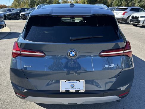 Used 2026 BMW X3 xDrive30 w/ Convenience Package AWD/4WD image 9