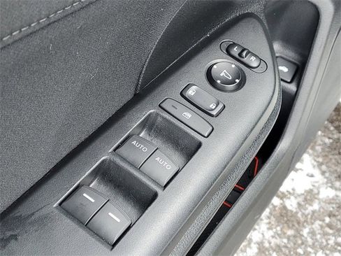 Used 2020 Honda Civic EX image 9