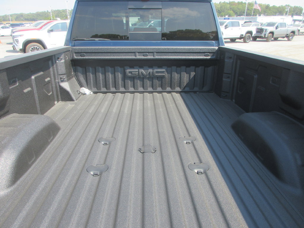 New 2026 GMC Sierra 3500 Denali Ultimate AWD/4WD image 7