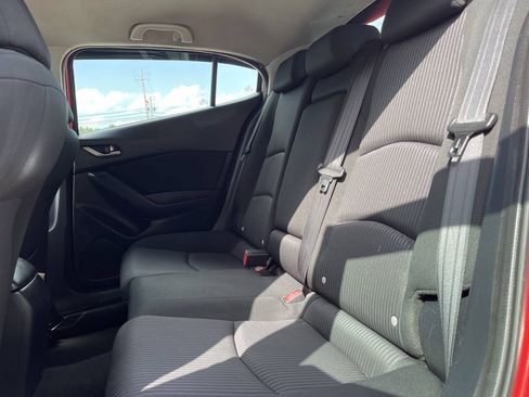 Used 2015 MAZDA MAZDA3 i Touring FWD image 12