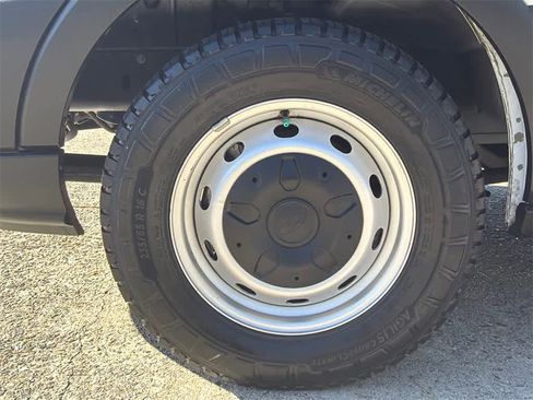 Used 2019 Ford Transit 150 130 Low Roof image 9