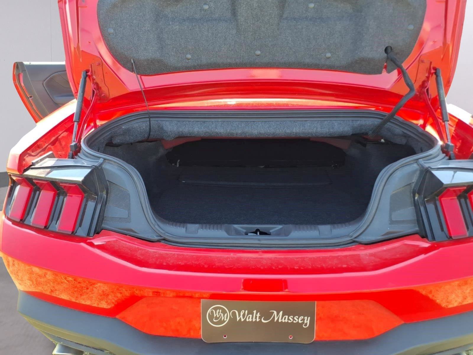 Used 2025 Ford Mustang Premium RWD image 11