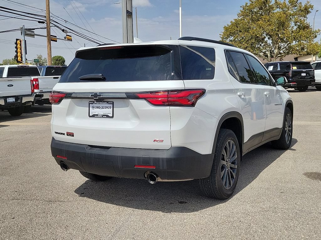Used 2023 Chevrolet Traverse RS FWD image 12