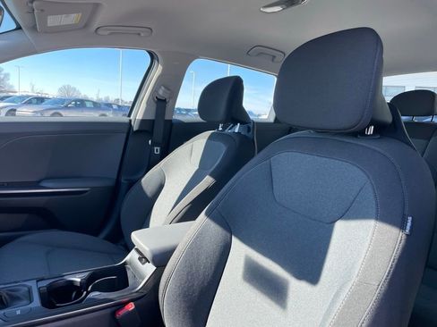 New 2026 Kia K4 LXS image 20