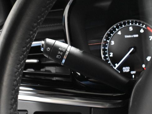 Certified 2024 Cadillac XT6 Luxury w/ LPO, Floor Liner Package image 11