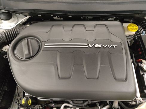 Used 2022 Jeep Cherokee Latitude Lux AWD/4WD image 30