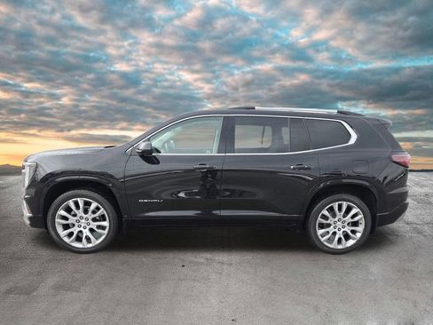 Used 2024 GMC Acadia Denali w/ Super Cruise Package image 5