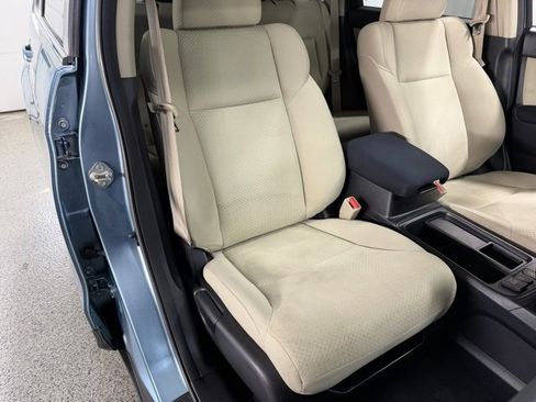 Used 2016 Honda CR-V EX image 22