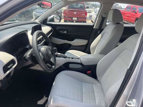 Certified 2024 Honda HR-V LX image 13