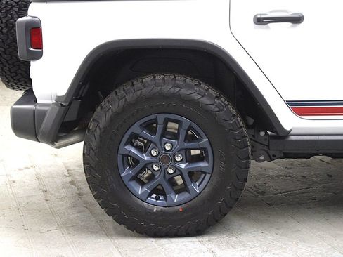 New 2026 Jeep Wrangler Unlimited Sport w/ Dual Top Group AWD/4WD image 30